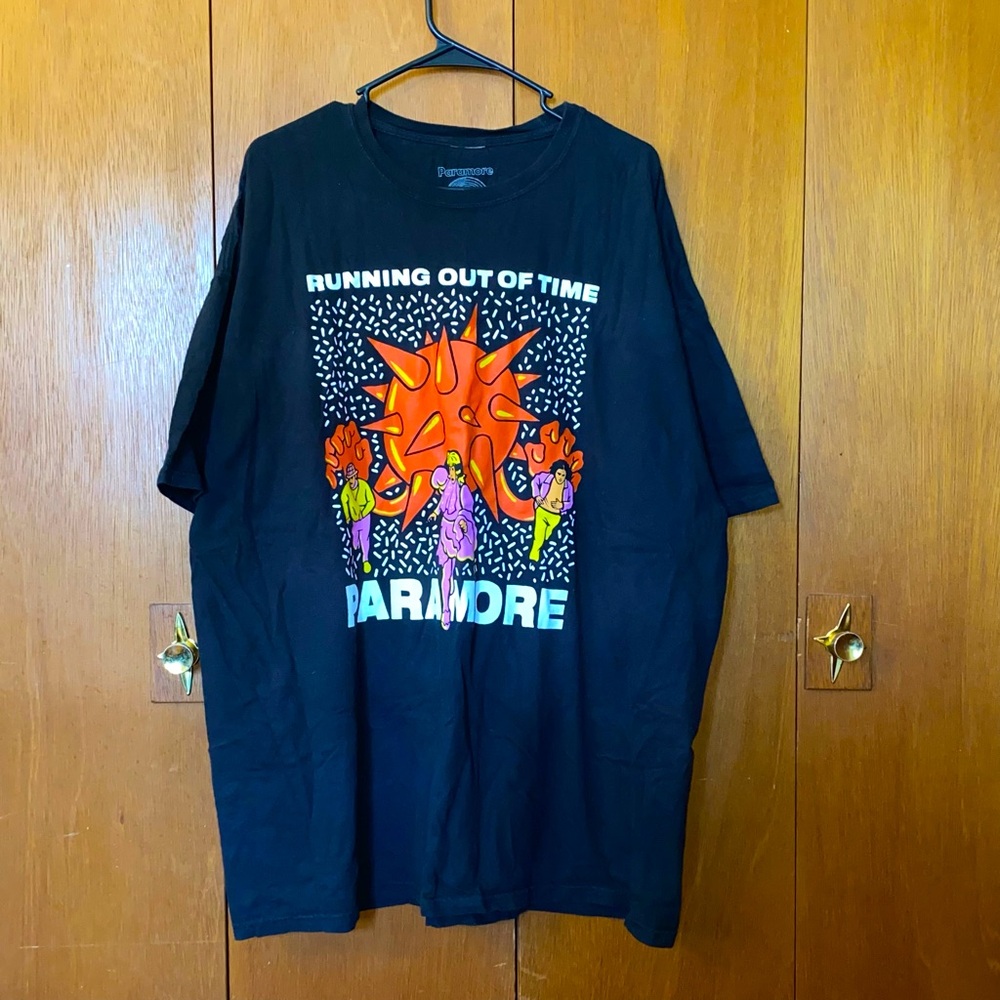 PARAMORE XXXL Running Out of Time Concert Tour Tee
